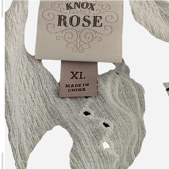 Pre -owned Knox Rose White Eyelet Blouse with Ruffle Sleeves - Picture 8 of 8